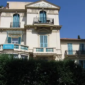 Carlone Hotel
