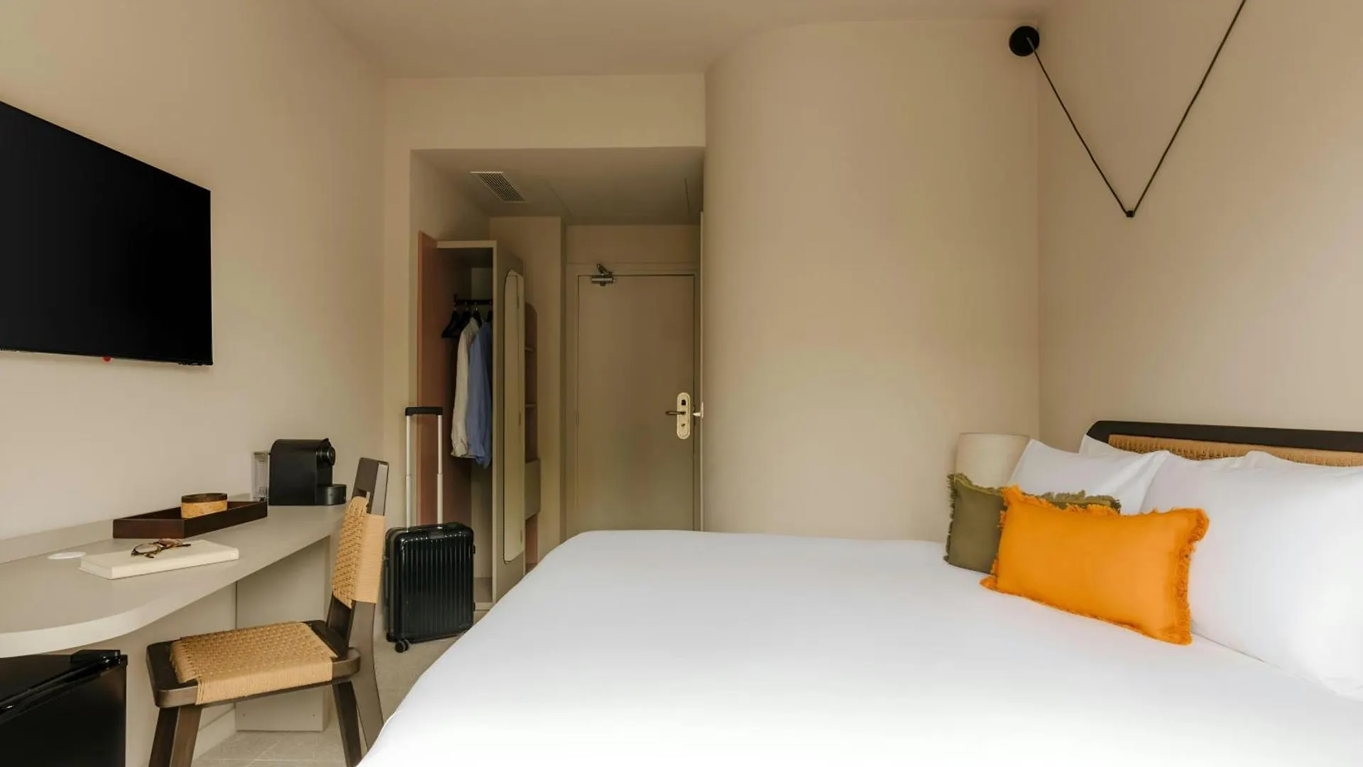 Yelo Promenade Hotel Magnan, Sonder By Marriott Bonvoy Nice