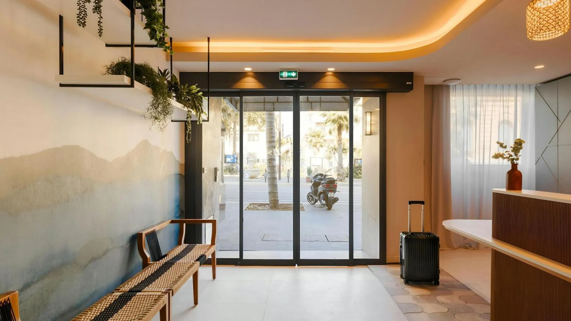 Yelo Promenade Hotel Magnan, Sonder By Marriott Bonvoy Nizza